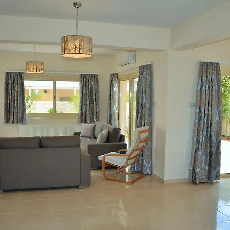 Villa Anthorina 16 Protaras